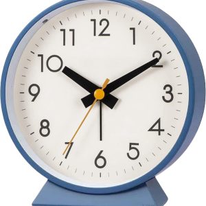 Tyme Wekker Analoog – Zonder Tikgeluid – Duidelijk leesbaar – Met Alarm – Reiswekker Incl. Verlichting – Kinderen tot Senioren – Rond met Voet – voor Slaapkamer – Blauw